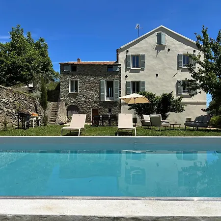 La Demeure Des Vignes *