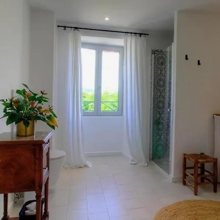 컨트리하우스 La Demeure Des Vignes Murato